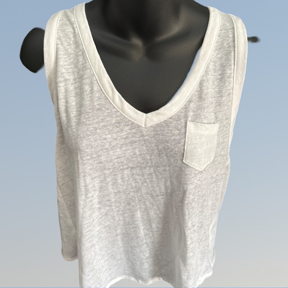NWOT neck tank top